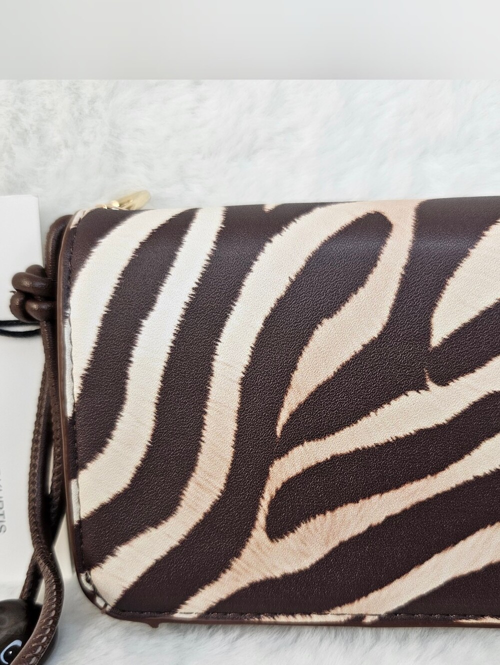 Steve Madden Zebra Print Wallet NWT - Picture 6 of 9